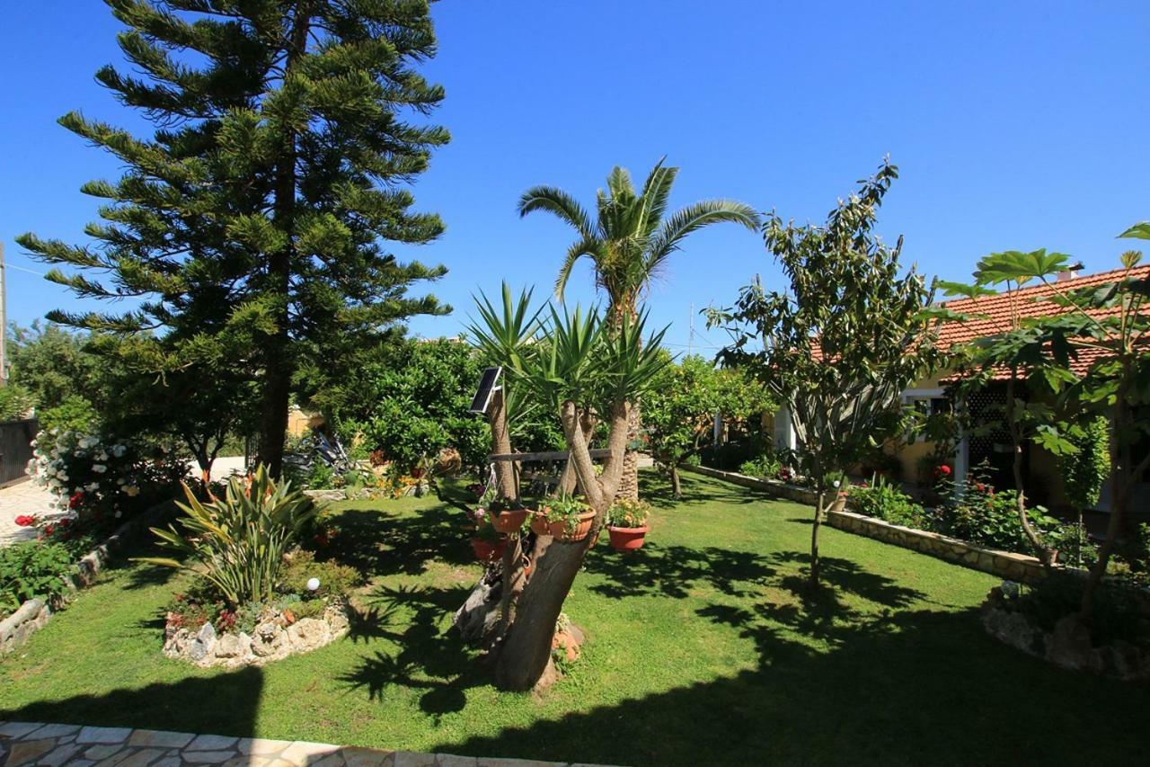 Alex Studios & Apartments Arillas  Dış mekan fotoğraf